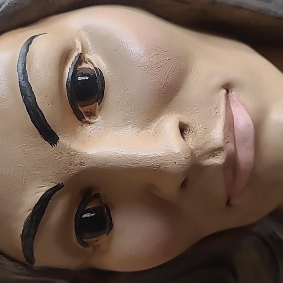 NATIVE AMERICAN INDIGENOUS WOMAN CHALKWARE BUST PROVINCIAL MOLD 1981 - Picture 6 of 10